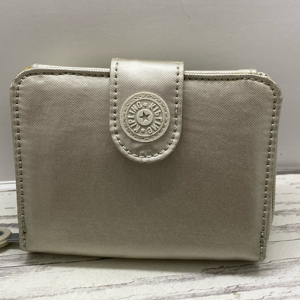 Like New Kipling Snap And Zip Wallet In A Metalli… - image 1